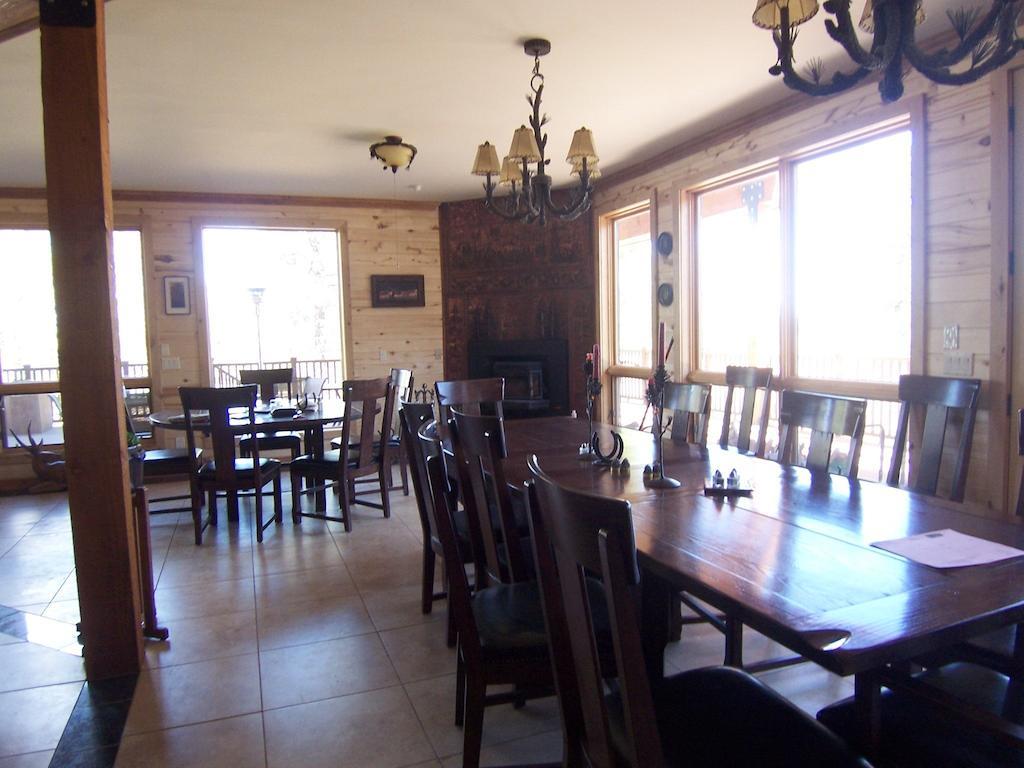 Elktrace Bed And Breakfast Пагоса Спрингс Екстериор снимка
