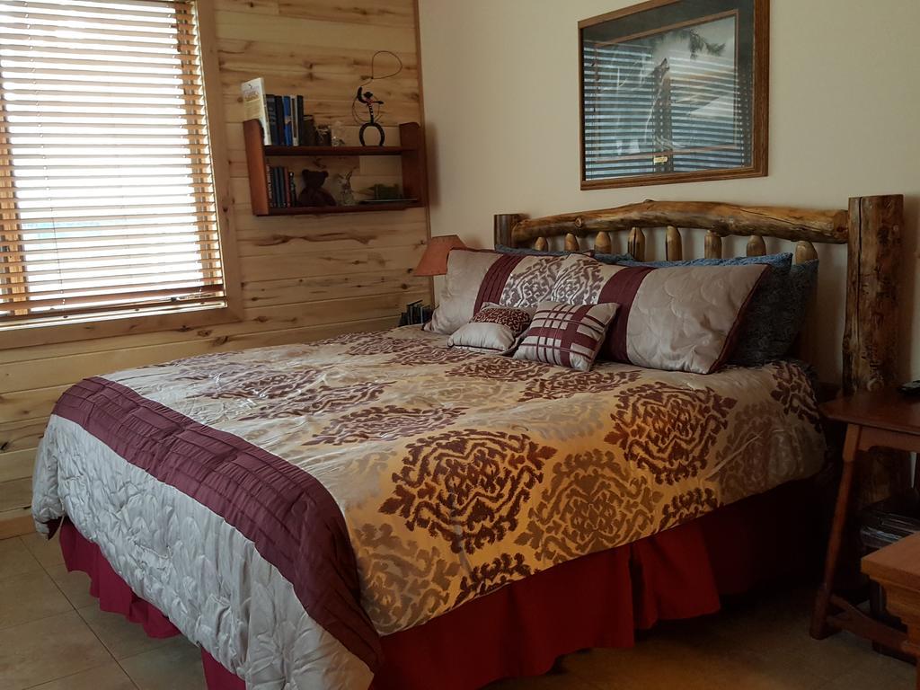 Elktrace Bed And Breakfast Пагоса Спрингс Екстериор снимка
