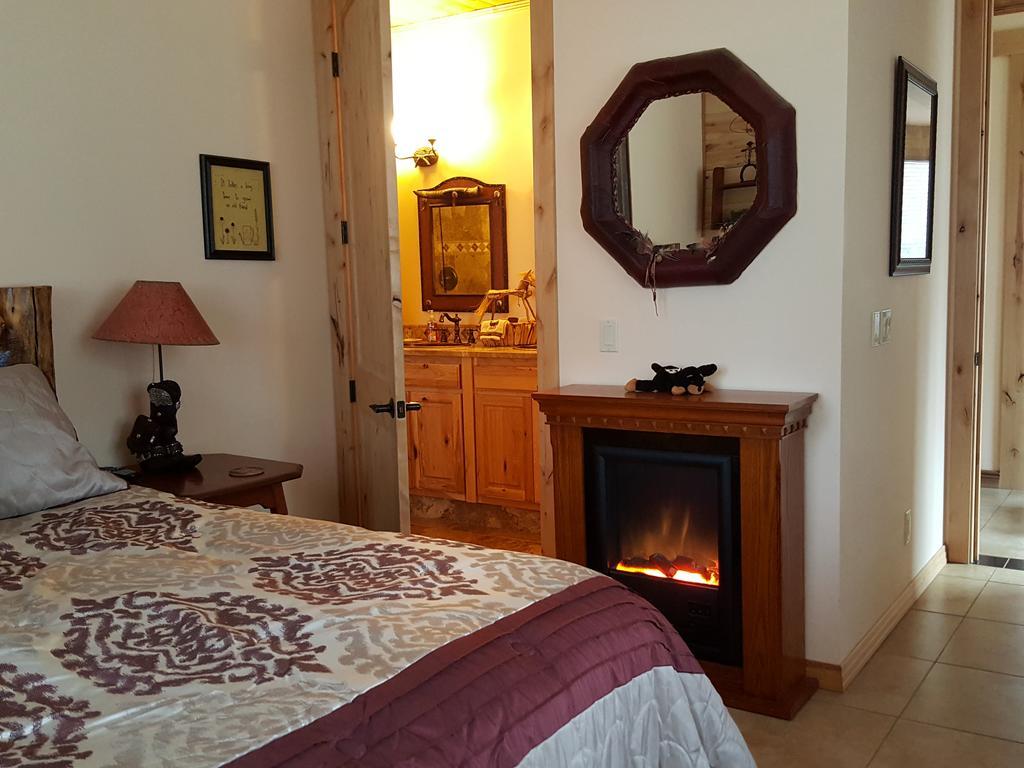 Elktrace Bed And Breakfast Пагоса Спрингс Екстериор снимка